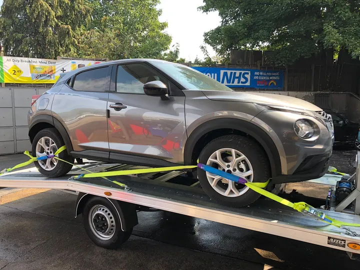 Vehicle towing service in London